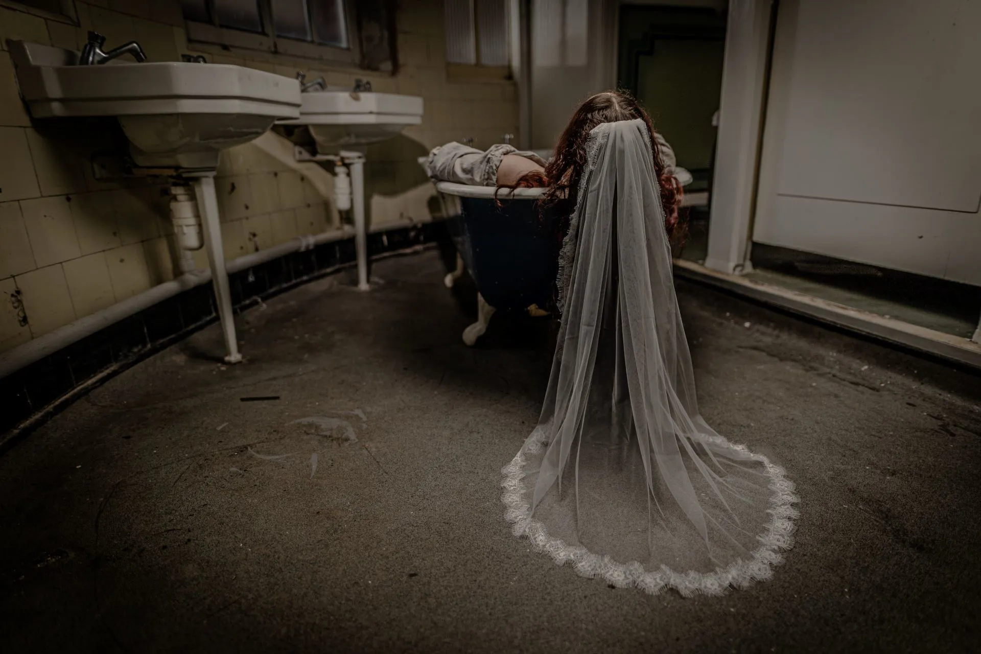 Bathrub Bride