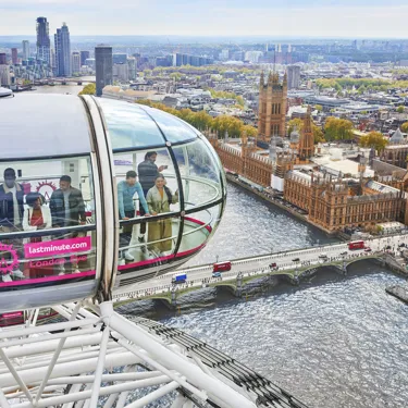 22747 London Eye 1B C Pod To Pod 055 Rgb Ns