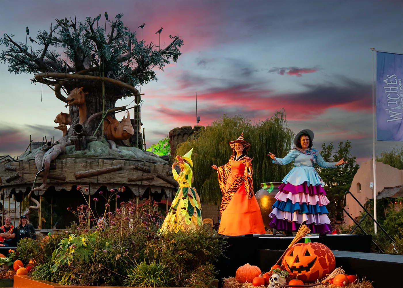 Halloween Mobile Slide 12