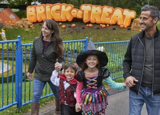Llw Brick Or Treat Homepage