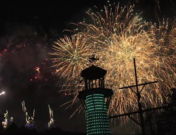 Fireworks Spectacular at the LEGOLAND Windsor Resort