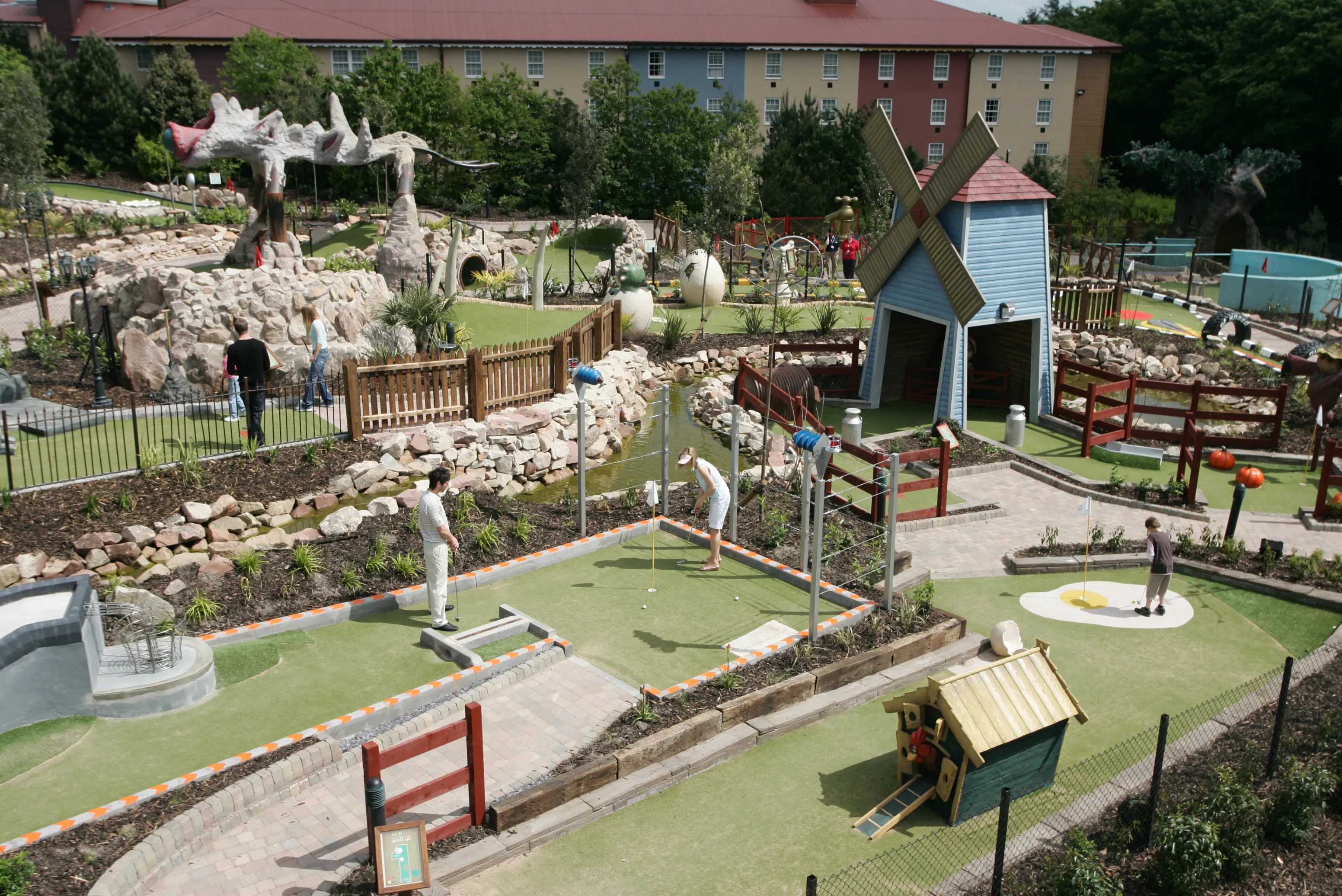 Extraordinary Golf at Alton Towers Resort