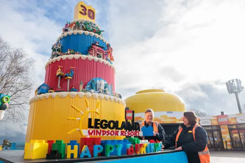 LEGO® Cake build